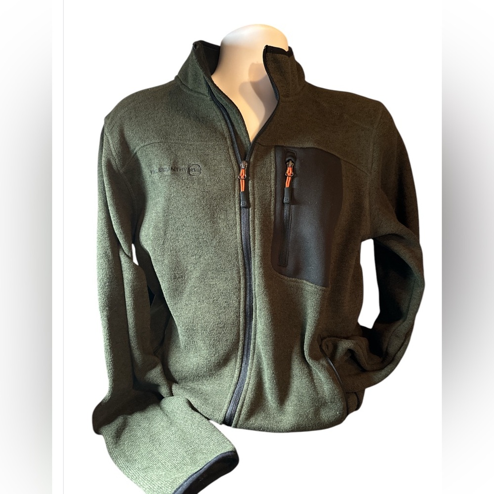 Tree Country green jacket size medium